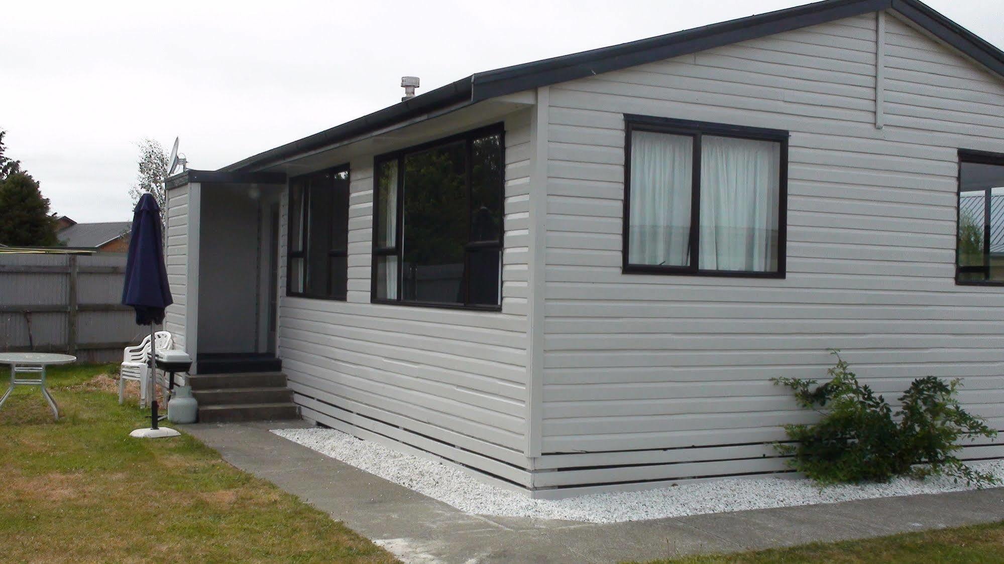 Birchwood Cottages Te Anau Dış mekan fotoğraf